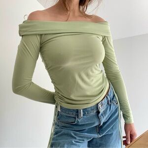 Zara // off-the-shoulder blouse